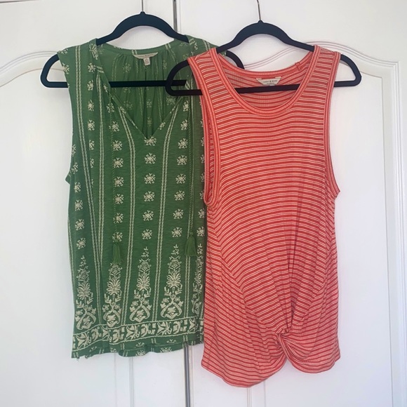 Lucky Brand Bundle of Tops - Picture 1 of 9